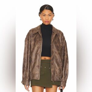 Lioness Kenny Bomber